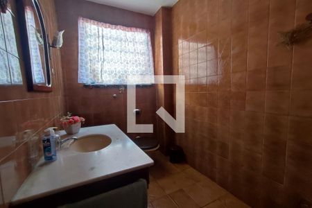 Apartamento à venda com 385m², 5 quartos e 3 vagas Apartamento à venda com 385m², 5 quartos e 3 vagasBanheiro 5
