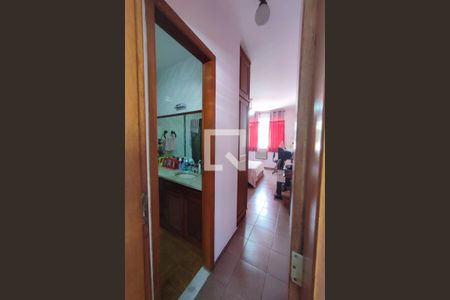 Apartamento à venda com 385m², 5 quartos e 3 vagas Apartamento à venda com 385m², 5 quartos e 3 vagasCorredor