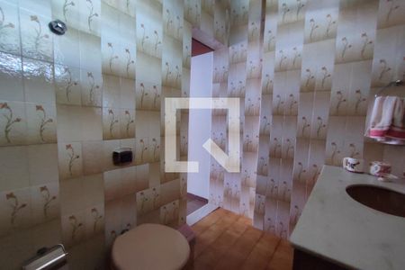 Apartamento à venda com 385m², 5 quartos e 3 vagas Apartamento à venda com 385m², 5 quartos e 3 vagasBanheiro 1