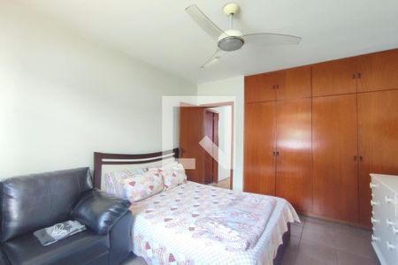 Apartamento à venda com 385m², 5 quartos e 3 vagas Apartamento à venda com 385m², 5 quartos e 3 vagasQuarto 2