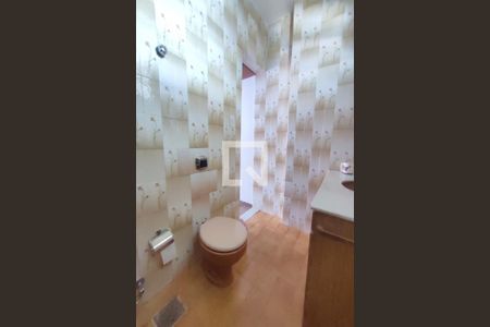 Apartamento à venda com 385m², 5 quartos e 3 vagas Apartamento à venda com 385m², 5 quartos e 3 vagasBanheiro 1