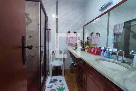 Apartamento à venda com 385m², 5 quartos e 3 vagas Apartamento à venda com 385m², 5 quartos e 3 vagasBanheiro 2