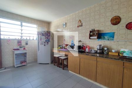 Apartamento à venda com 385m², 5 quartos e 3 vagas Apartamento à venda com 385m², 5 quartos e 3 vagasCozinha