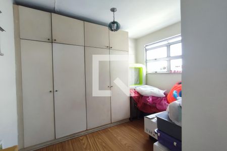 Apartamento à venda com 385m², 5 quartos e 3 vagas Apartamento à venda com 385m², 5 quartos e 3 vagasQuarto 1