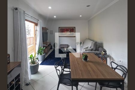 Sala de casa à venda com 3 quartos, 150m² em Piqueri, São Paulo