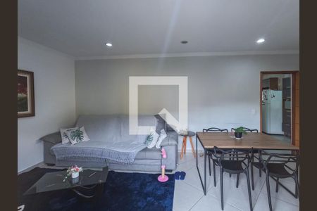 Sala de casa à venda com 3 quartos, 150m² em Piqueri, São Paulo