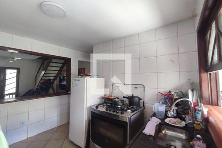 Casa de condomínio à venda com 120m², 4 quartos e 1 vaga Casa de condomínio à venda com 120m², 4 quartos e 1 vagaCozinha