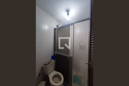 Casa de condomínio à venda com 120m², 4 quartos e 1 vaga Casa de condomínio à venda com 120m², 4 quartos e 1 vagaBanheiro