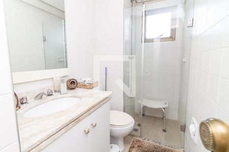 Apartamento à venda com 100m², 3 quartos e 2 vagas Apartamento à venda com 100m², 3 quartos e 2 vagasBanheiro