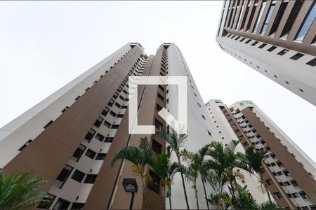 Apartamento à venda com 100m², 3 quartos e 2 vagas Apartamento à venda com 100m², 3 quartos e 2 vagasFachada