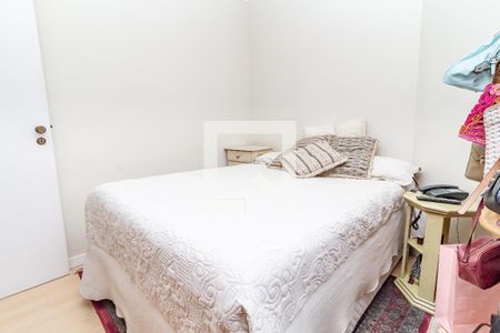 Apartamento à venda com 100m², 3 quartos e 2 vagas Apartamento à venda com 100m², 3 quartos e 2 vagasQuarto 1