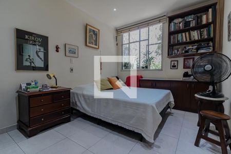 Quarto 1 de apartamento à venda com 2 quartos, 71m² em Copacabana, Rio de Janeiro