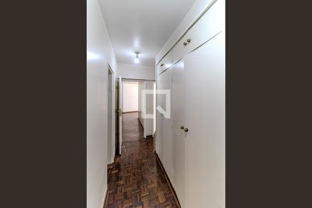 Corredor de apartamento à venda com 4 quartos, 167m² em Higienópolis, São Paulo