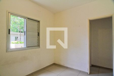 Quarto 2 de apartamento para alugar com 2 quartos, 49m² em Parque Maria Domitila, São Paulo