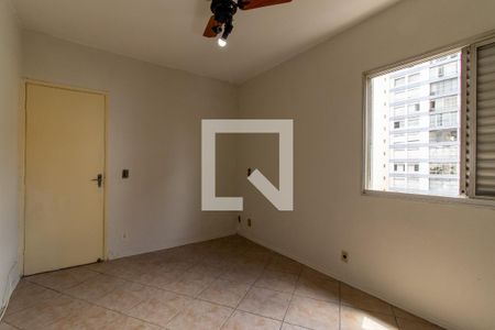 Quarto de apartamento à venda com 1 quarto, 56m² em Vila Itapura, Campinas