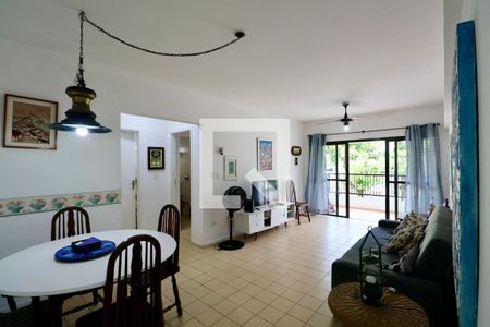 Sala de apartamento para alugar com 2 quartos, 90m² em Jardim Las Palmas, Guarujá