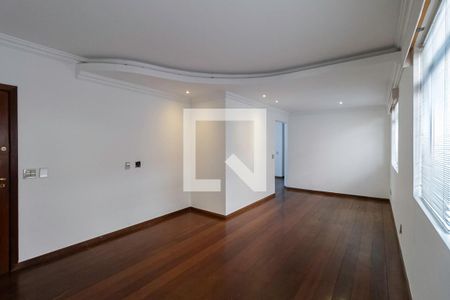 Sala de apartamento para alugar com 3 quartos, 130m² em Ouro Preto, Belo Horizonte