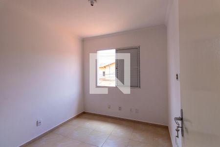 Quarto 1 de casa de condomínio para alugar com 3 quartos, 200m² em Jardim Petropolis, Cotia