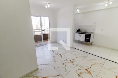 Sala de apartamento para alugar com 2 quartos, 47m² em Parque Assuncao, Taboão da Serra