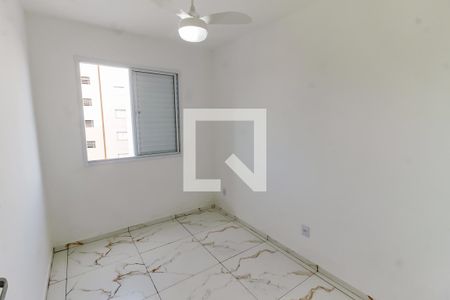 Quarto 1 de apartamento para alugar com 2 quartos, 47m² em Parque Assuncao, Taboão da Serra