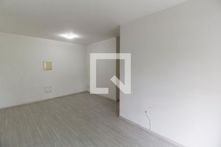 Sala de TV de apartamento à venda com 2 quartos, 69m² em Empresarial 18 do Forte, Barueri