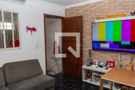 Sala de casa para alugar com 4 quartos, 100m² em Vila Inglesa, São Paulo