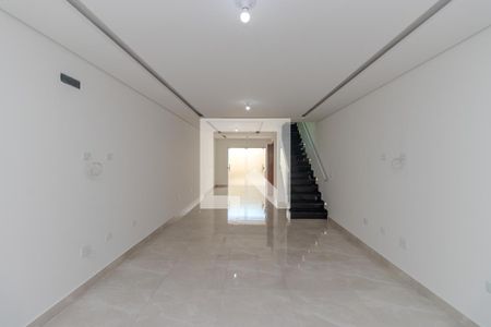 Sala de casa à venda com 3 quartos, 150m² em Vila Medeiros, São Paulo