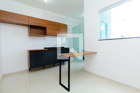 Sala e Cozinha de apartamento para alugar com 1 quarto, 35m² em Vila Esperança, São Paulo