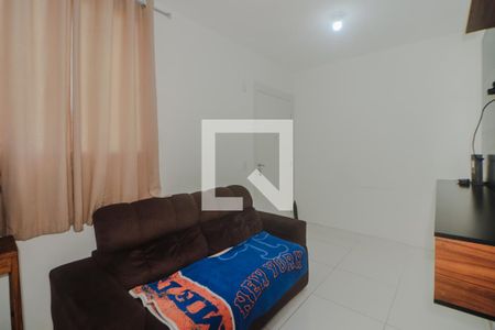 Sala de apartamento para alugar com 2 quartos, 40m² em Rubem Berta, Porto Alegre