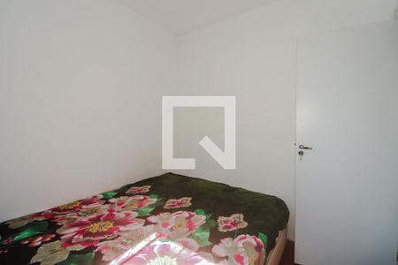 Quarto 1 de apartamento para alugar com 2 quartos, 40m² em Rubem Berta, Porto Alegre