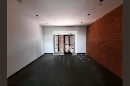 Casa à venda com 3 quartos, 300m² em Vila Friburgo, São Paulo