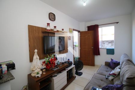 Sala de apartamento à venda com 2 quartos, 60m² em Olaria, Rio de Janeiro