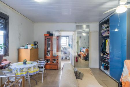 Sala de casa à venda com 2 quartos, 210m² em Glória, Porto Alegre