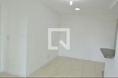 Sala de apartamento à venda com 3 quartos, 64m² em Recreio dos Bandeirantes, Rio de Janeiro