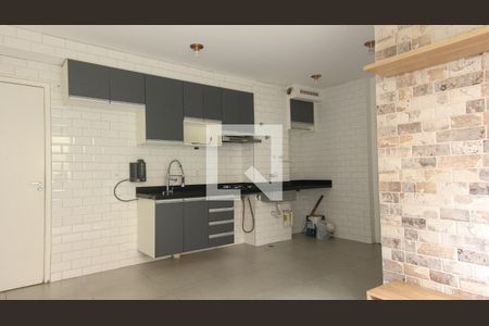 Sala/Cozinha de apartamento para alugar com 1 quarto, 42m² em Sítio da Figueira, São Paulo