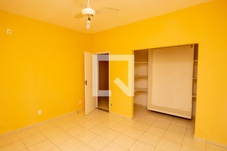 Quarto 1 de casa de condomínio para alugar com 3 quartos, 300m² em Vargem Grande, Rio de Janeiro