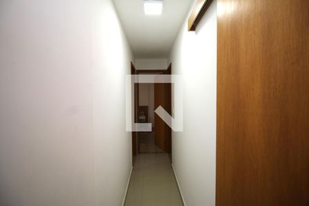 Sala- Corredor de apartamento à venda com 3 quartos, 80m² em Vila da Penha, Rio de Janeiro