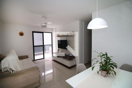 Sala de apartamento à venda com 3 quartos, 80m² em Vila da Penha, Rio de Janeiro