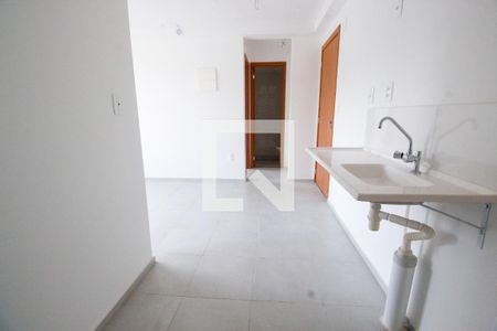 Sala / Cozinha / Área de Serviço de apartamento à venda com 2 quartos, 38m² em Morumbi, São Paulo