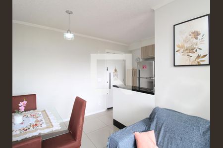 Sala de apartamento à venda com 2 quartos, 48m² em Parque Edu Chaves, São Paulo