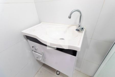 Banheiro de apartamento para alugar com 1 quarto, 26m² em Cidade Patriarca, São Paulo