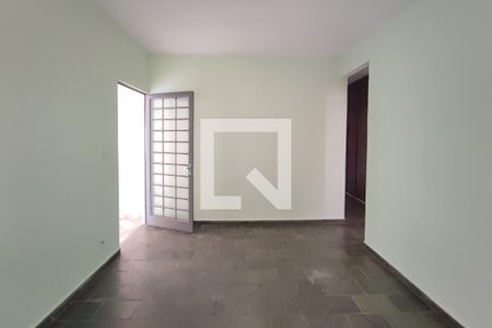 Sala de casa à venda com 3 quartos, 250m² em Jardim Roseira, Campinas