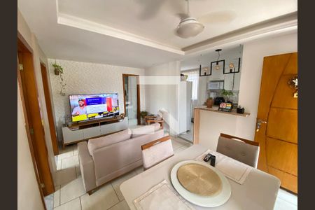 Sala de apartamento à venda com 2 quartos, 75m² em Encantado, Rio de Janeiro