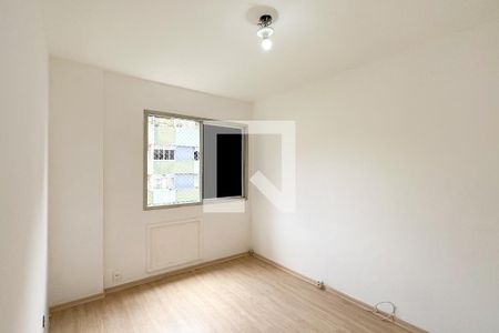 Suíte de apartamento à venda com 2 quartos, 100m² em Copacabana, Rio de Janeiro