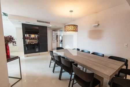 Sala de apartamento à venda com 2 quartos, 143m² em Vila Mariana, São Paulo