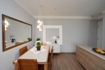 Sala de apartamento à venda com 3 quartos, 83m² em Vila Isa, São Paulo