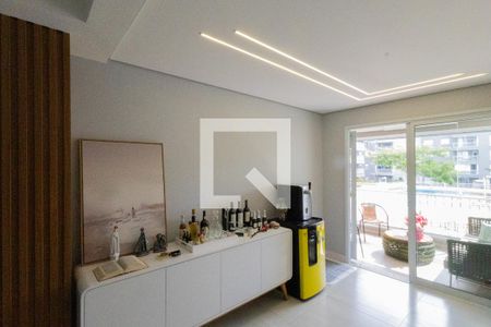 Sala de estar de apartamento à venda com 2 quartos, 81m² em Vila Isa, São Paulo