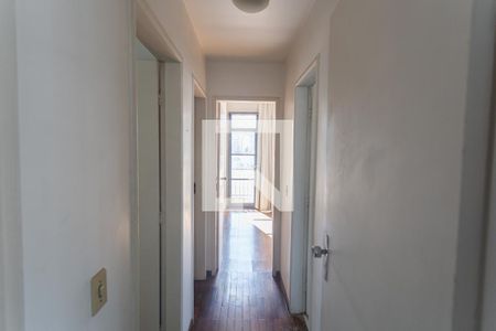 Corredor de apartamento à venda com 3 quartos, 100m² em São Pedro, Belo Horizonte