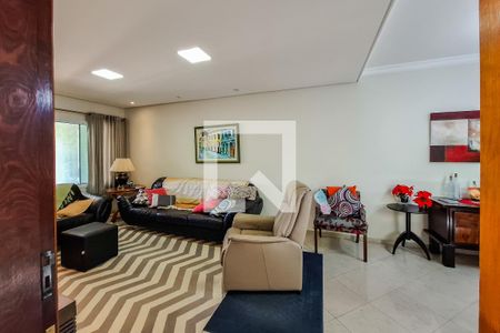 Sala de casa à venda com 3 quartos, 155m² em Vila Mariana, São Paulo