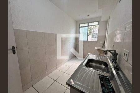 Cozinha de apartamento para alugar com 2 quartos, 45m² em Anil, Rio de Janeiro